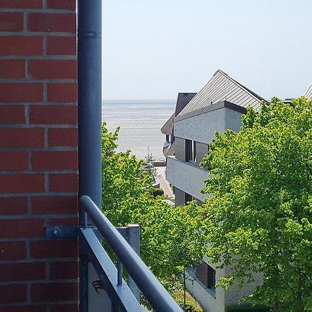 Meeresbrandung Wyk auf Föhr Buitenkant foto